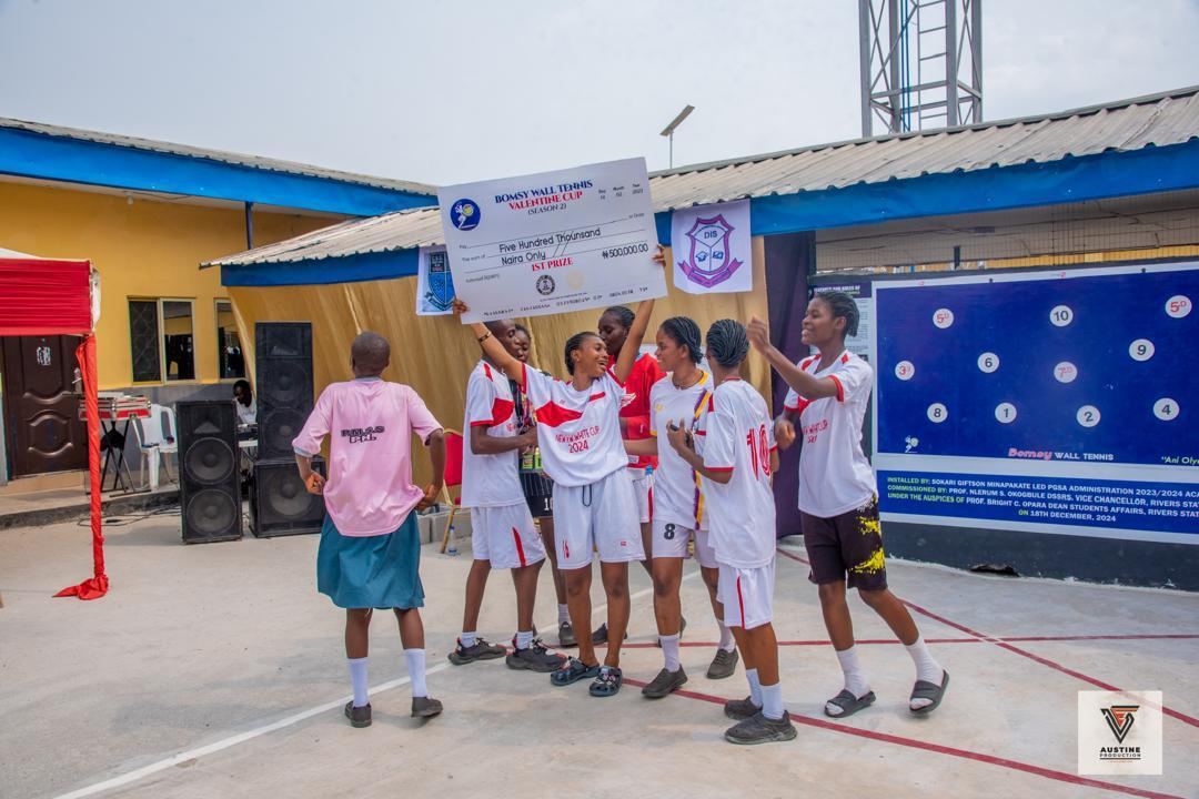 Team celebrating a Valentine Cup win